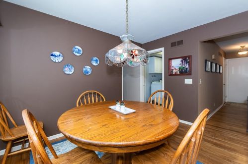 2910 5 St, Kalamazoo MI 49009-8589 exterior