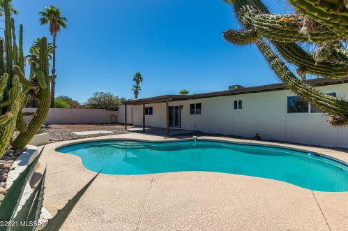 3814 Mars St, Tucson AZ  85741-1956 exterior