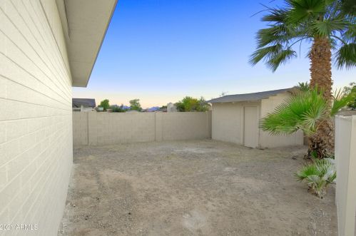 3126 87 Ave, Phoenix AZ 85037-3012 exterior