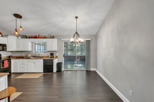 6226 Greenwood Dr, Milton FL  32570-5425 exterior