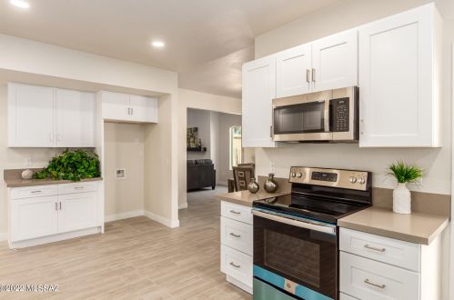 2494 Camino Valle Verde, Tucson AZ  85715-3405 exterior