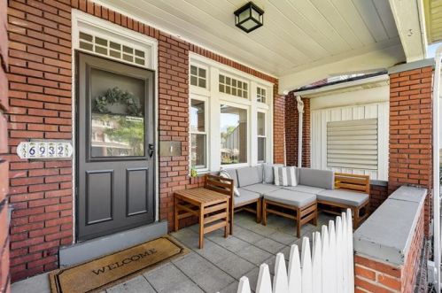 6932 Mcpherson Blvd, Pittsburgh, PA 15208-2440