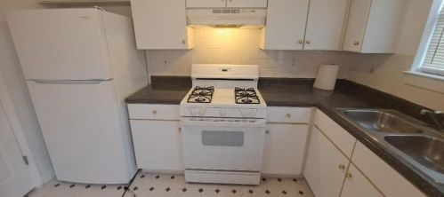 2318 Rambling Way, Lithonia GA  30058-3979 exterior