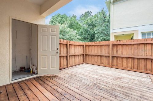 2035 Fiesta Ridge Ct, Tampa FL  33604-7702 exterior