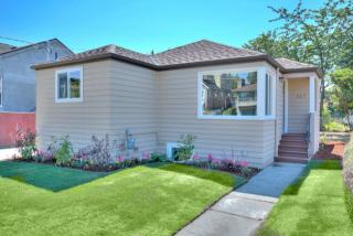 117 27th Ave, Seattle, WA 98112-5424