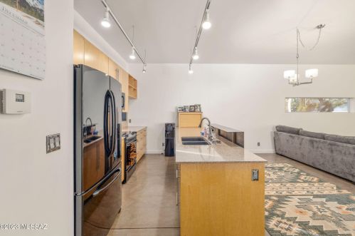 3605 3rd St, Tucson AZ  85716-4609 exterior