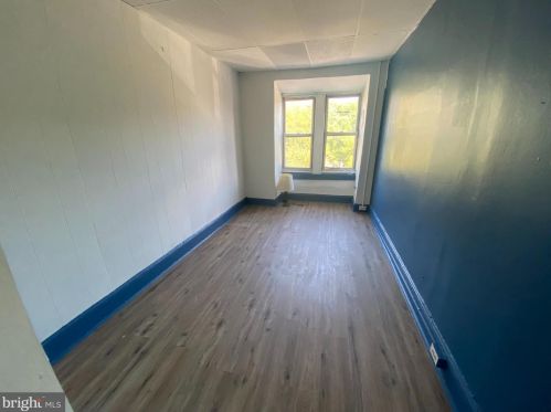 2012 Broad St, Philadelphia PA  19121-2305 exterior