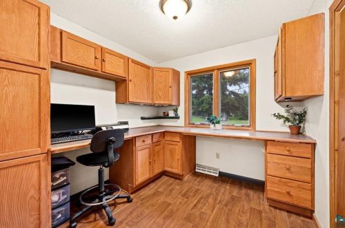 4920 Oakley St, Duluth MN 55804-1238 exterior