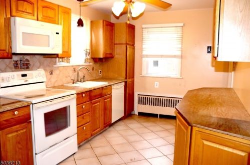 342 Haledon Ave, Paterson NJ 07508-2770 exterior