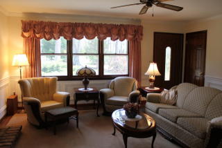 870 Lakehurst Ave, Jackson Twp, NJ 08527-5246