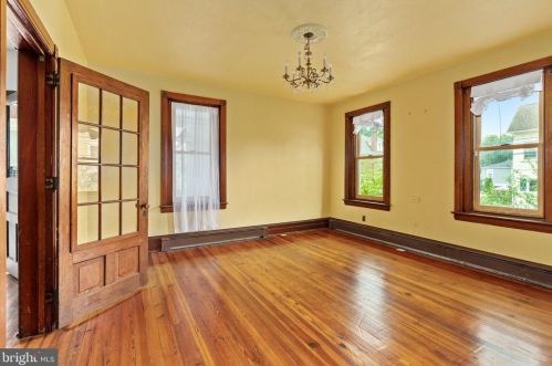 390 Franklin St, Pottstown PA  19464-5369 exterior