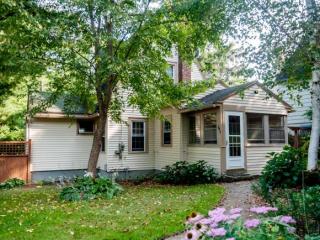 107 Glenside Rd, Ithaca, NY 14850-5025