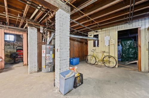 193 10 St, Providence RI 02906-2922 exterior