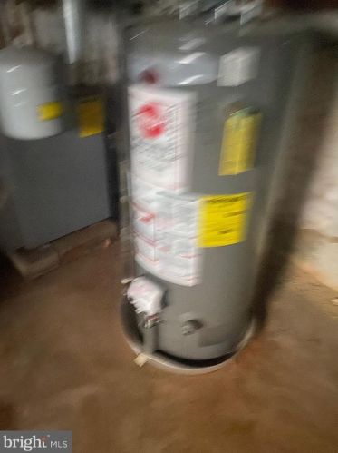 120 6 St, Darby PA 19023-2306 exterior