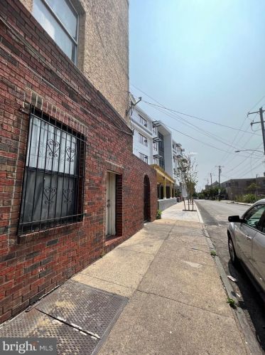 4261 Frankford Ave, Philadelphia PA 19136-2736 exterior