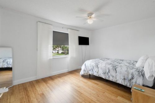 21823 Palm Grass Dr, Boca Raton FL 33428-4786 exterior