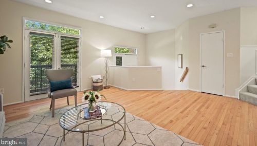 10847 Whiterim Dr, Rockville MD  20854-1786 exterior