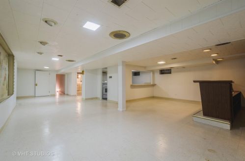 7034 Kostner Ave, Chicago IL 60712-1919 exterior