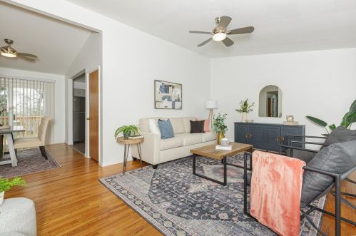 9401 Ln Jolla Dr, Saint Louis MO 63132-2119 exterior