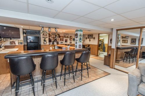 5030 20th St, Milwaukee WI 53233-2506 exterior