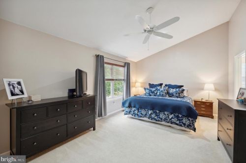 48 Steeplechase Cir, Chester PA 19014-1463 exterior