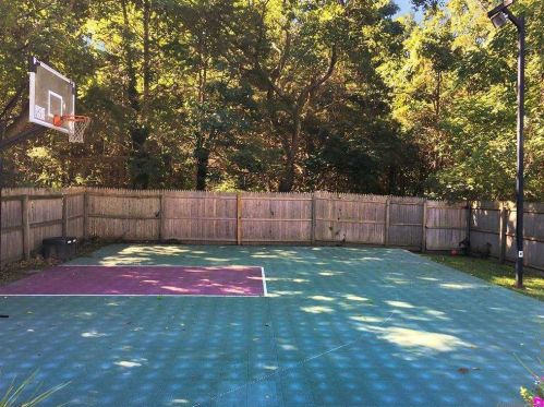 12 Belmar Ln, Commack NY 11725-1104 exterior