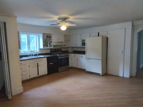 317 High St, Concord NH 03303-1415 exterior