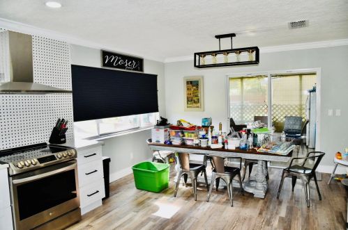 2037 Hideaway Cir, Fort Pierce FL 34952-4801 exterior