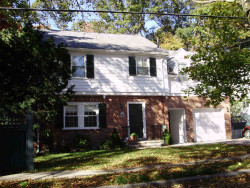 77 Cloverdale Rd, Newton, MA 02461-1810