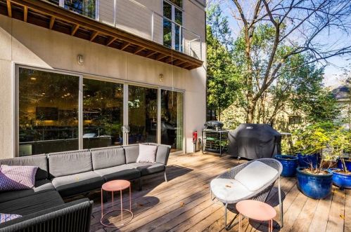 2679 Acorn Ave, Atlanta GA 30305-3703 exterior