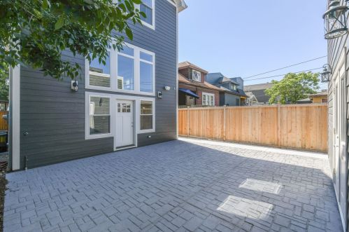 3642 Artesian Ave, Chicago IL  60618-4708 exterior