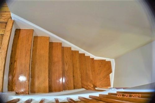 9918 Bensley Ave, Chicago IL 60617-6129 exterior