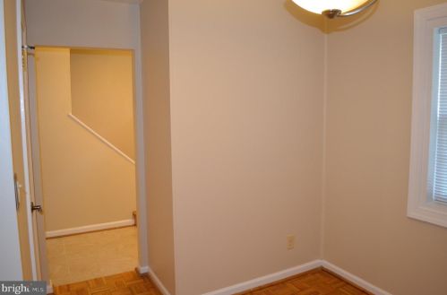 8902 16th St, Silver Spring MD 20910-2231 exterior