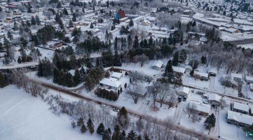 112 2 Ave, Duluth MN 55810-2353 exterior