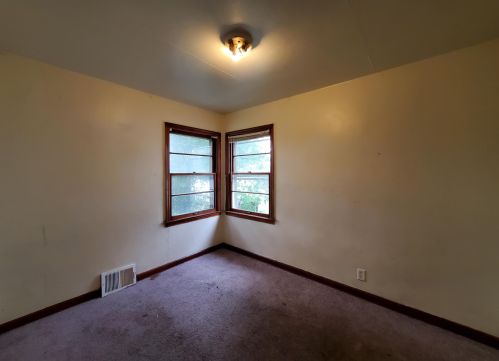 5059 51st Blvd, Milwaukee WI  53218-4330 exterior