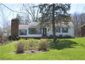 5322 Eastview Dr, Cleveland OH  44131-6028 exterior