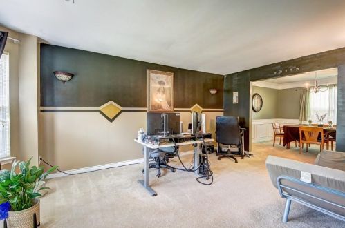 6386 Celtic Dr, Atlanta GA 30331-9414 exterior