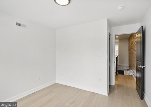 1524 18 St, Philadelphia PA 19146-4612 exterior