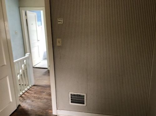 10615 Springfield Ave, Chicago IL 60655-3830 exterior