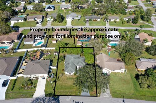 365 Ferris Dr, Fort Pierce, FL 34983-8627