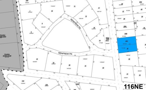 188 Allston Ave, Middletown RI 02842-5804 exterior