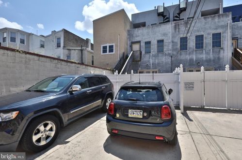 1619 Fairmount Ave, Philadelphia PA  exterior