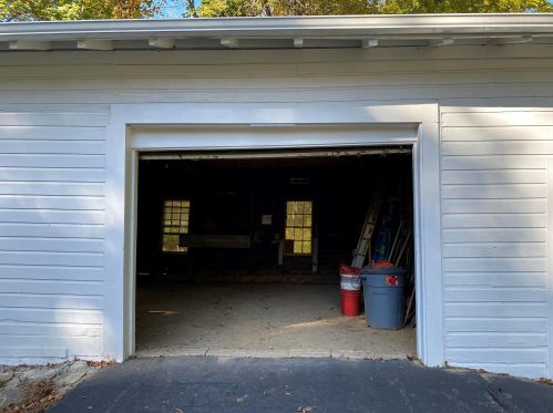 97 4 St, Dover NH 03820-2985 exterior