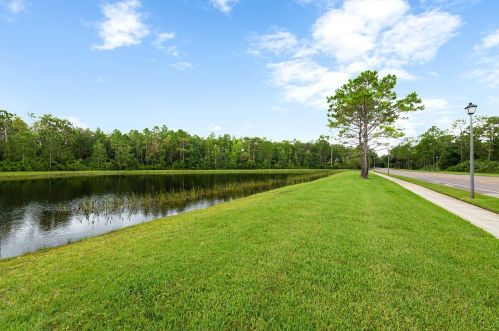 1526 Amaryllis Cir, Orlando FL  32825-7433 exterior