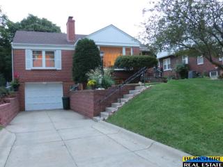 3921 Castelar St, Omaha NE  68105-3019 exterior