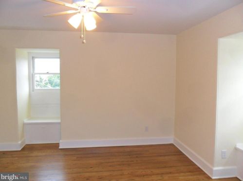 423 Delaware St, New Castle DE  19720-5039 exterior