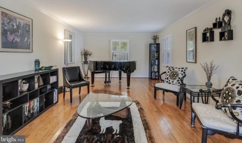 13824 Rippling Brk Dr, Silver Spring MD 20906-2302 exterior