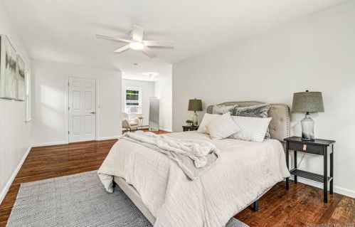 24 Aspen Ledges Rd, Ridgefield CT 06877-1826 exterior