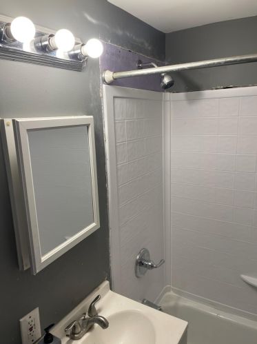 1306 Rathbone St, Wyoming MI 49509-1041 exterior