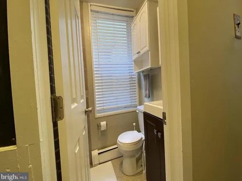 324 18 St, Philadelphia PA 19140-1014 exterior